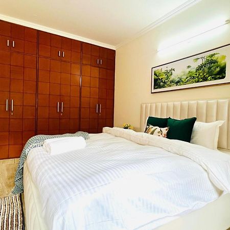 Olive Serviced Apartments - New Friends Colony ニューデリー エクステリア 写真